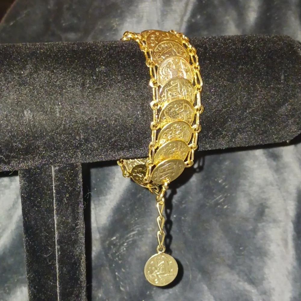 This one was purchased in Italy! Beautiful,gold plated,coin,bracelet! - Picture 2 of 15